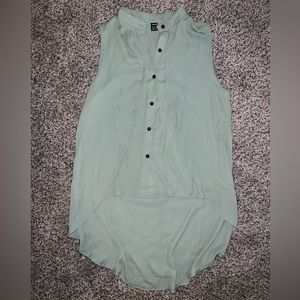 NWOT never worn size xs tank top